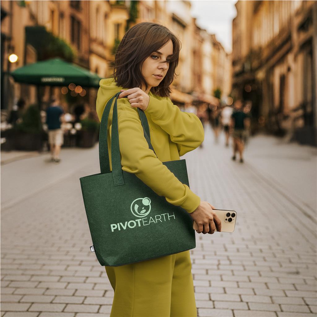 Okiyo Yoongi Recycled PET Felt Shopper