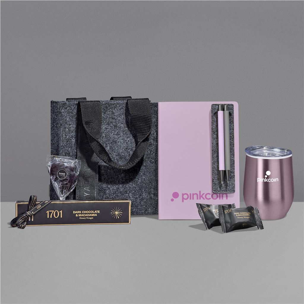 Yatta Vogue Vibes Hamper