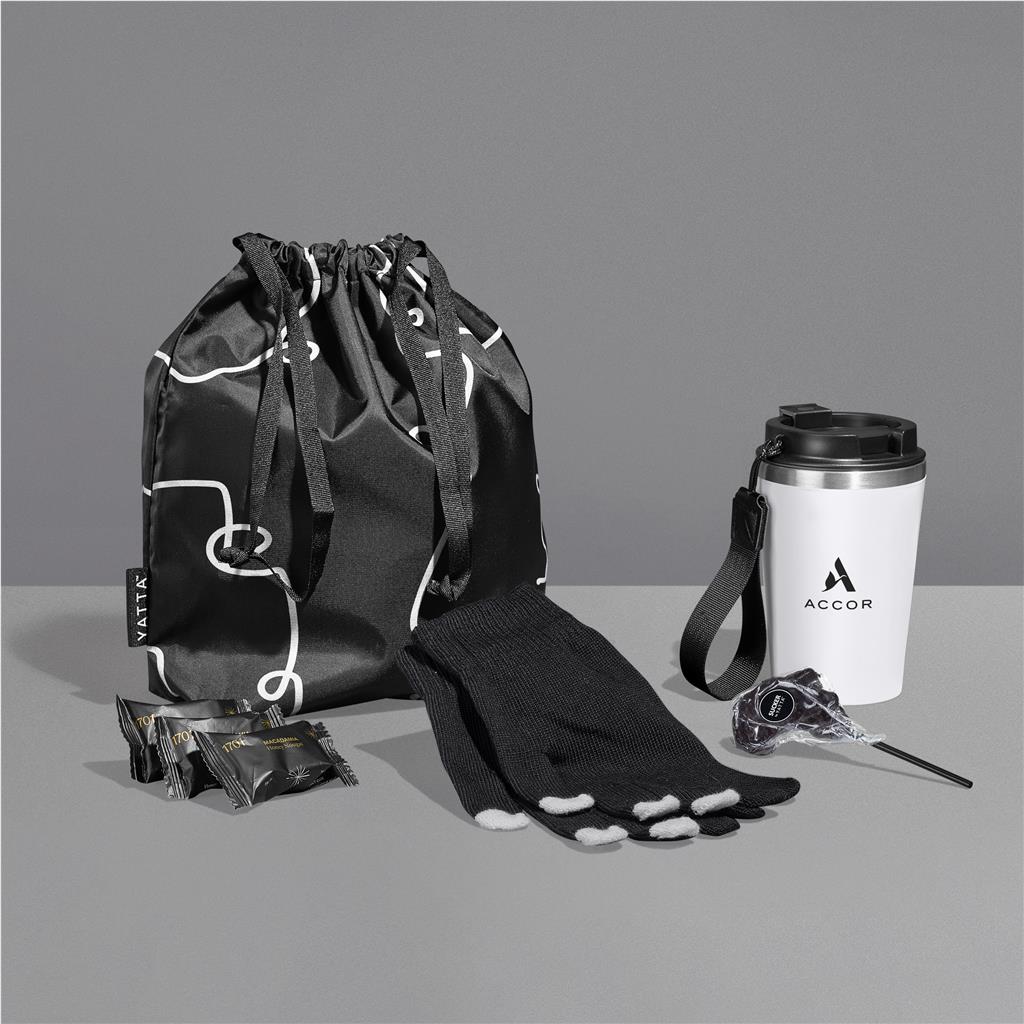 Yatta Cute & Cosy Hamper